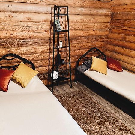 Manor Kolsay Bed & Breakfast Saty Ngoại thất bức ảnh